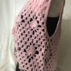 Gilet courte au crochet sans manches rose bébé – Image 5
