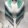 Châle triangulaire au crochet Hand-made
