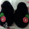 Chaussures bébé noir avec rose et ses feuilles au crochet – Image 2
