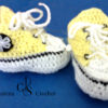 Converse jaune au crochet avec une étoile décorative – Image 2
