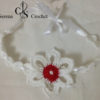 Serre-tête blanche avec fleur blanche à 6 pétales au crochet