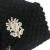 Bonnet turban femme noir au crochet au fleur perlé – Image 2