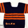 Pull rayé bleu et orange au crochet