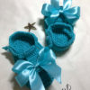Sandales bébé estivale papillon satiné au crochet