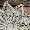 Nappe blanc ananas à dix pétales au crochet – Image 3