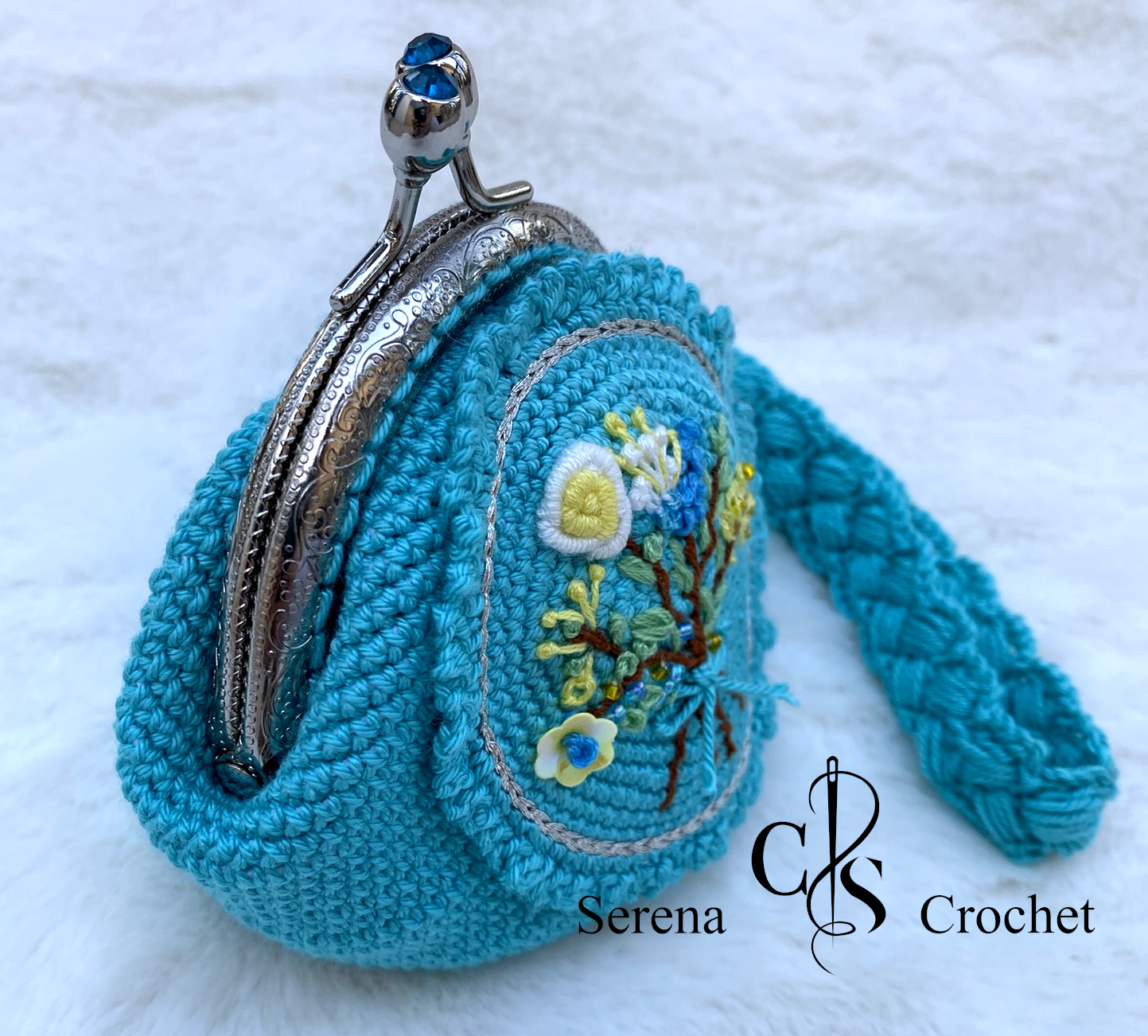 Porte-monnaie "Florence" en crochet en motif floral brodé – Image 7