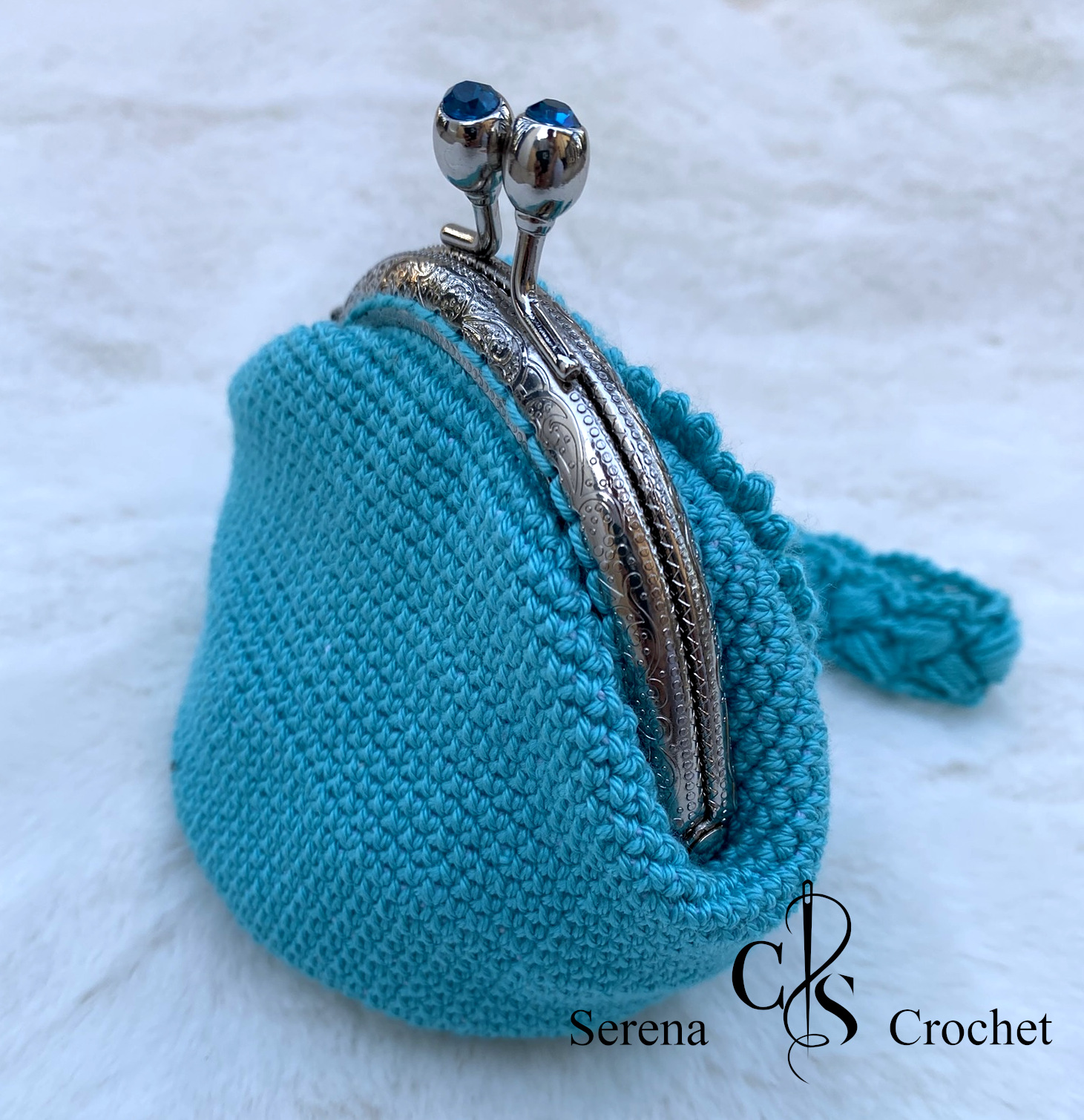 Porte-monnaie "Florence" en crochet en motif floral brodé – Image 8